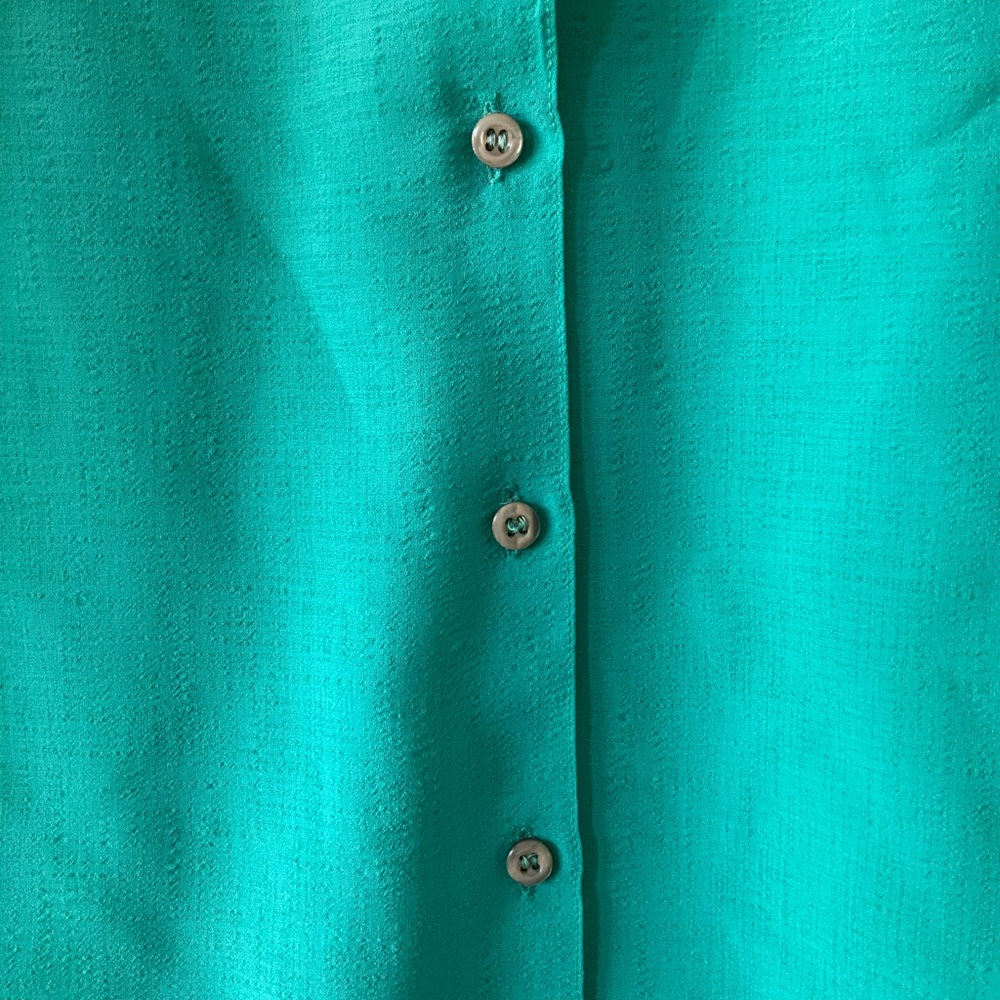 Turquoise Embroidered Blouse - Picture 7 of 8